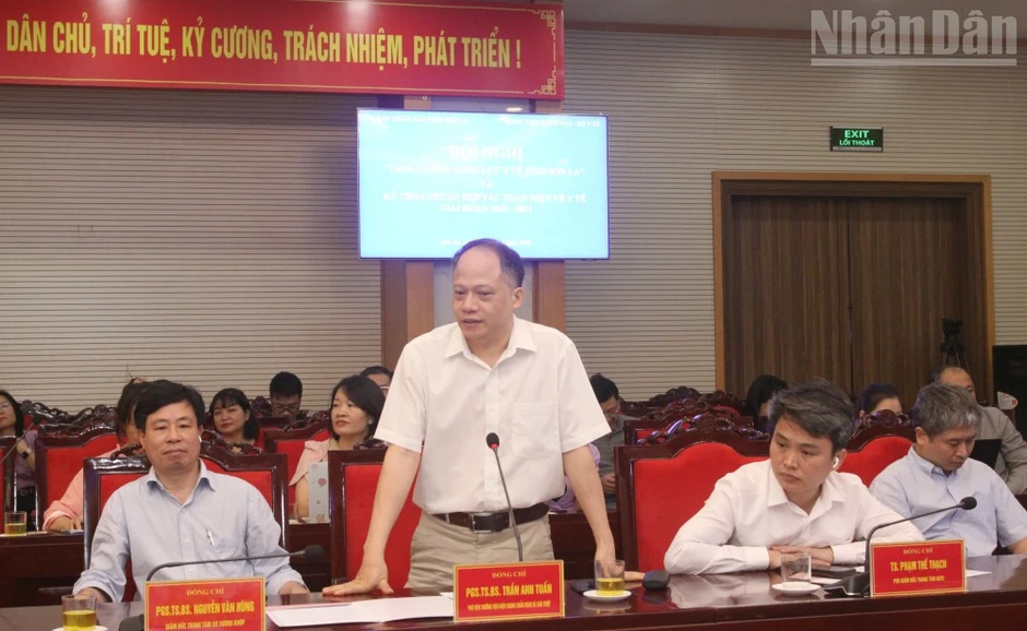 Sơn La ký kết hợp tác toàn diện với Bệnh viện Bạch Mai Sơn La ký kết hợp tác toàn diện với Bệnh viện Bạch Mai