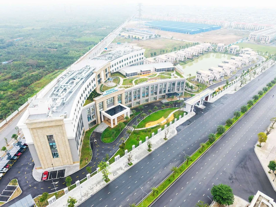 Sống giữa 'vùng an toàn sức khỏe': Đặc quyền của cư dân Ocean City khi 'sở hữu' bệnh viện quốc tế bên nhà Sống giữa 'vùng an toàn sức khỏe': Đặc quyền của cư dân Ocean City khi 'sở hữu' bệnh viện quốc tế bên nhà
