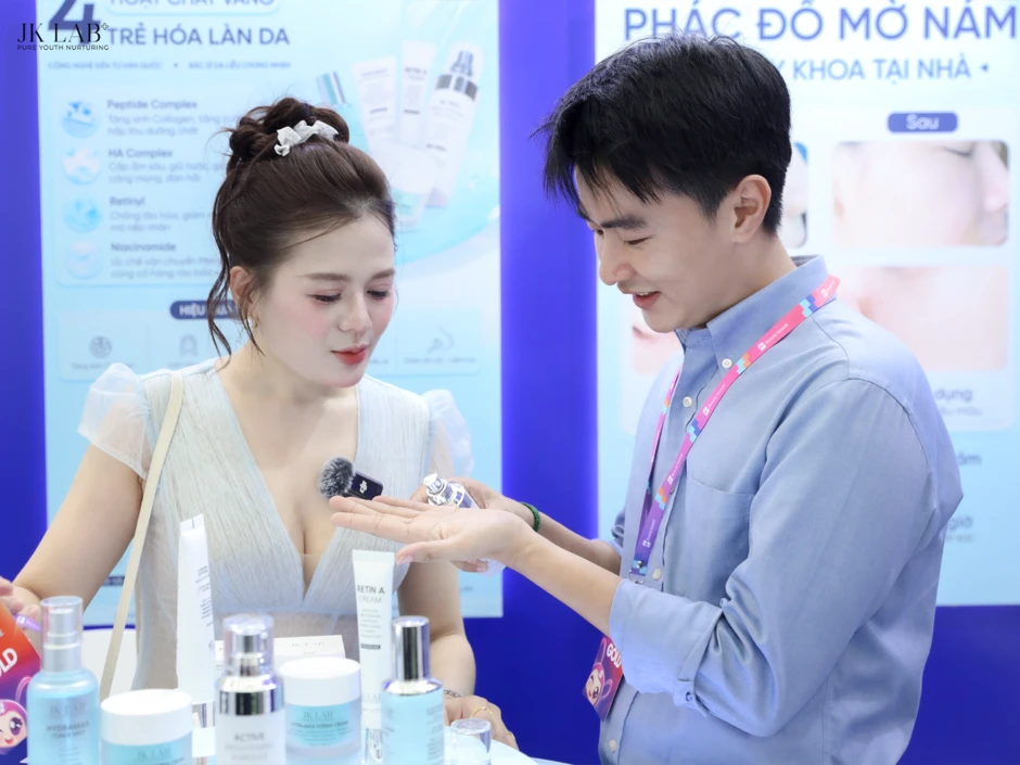 Sức hút của JKLAB Việt Nam tại Triển lãm làm đẹp hàng đầu Việt Nam Sức hút của JKLAB Việt Nam tại Triển lãm làm đẹp hàng đầu Việt Nam