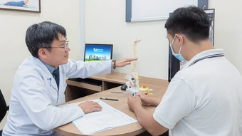 Tại sao đau cổ vai gáy dễ tái phát? - Báo TinVina