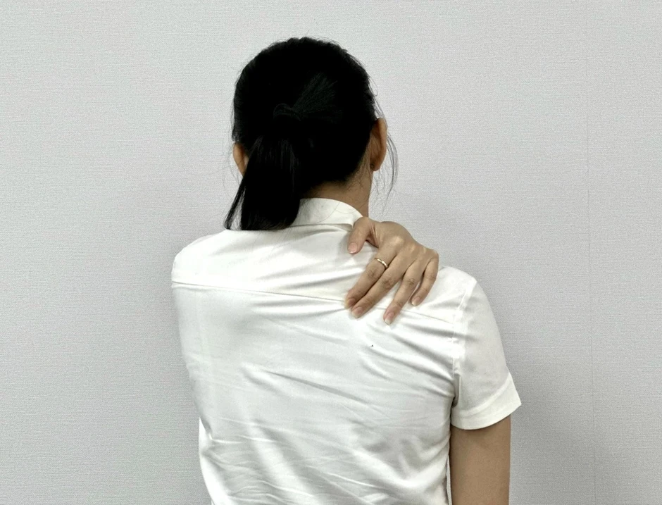 Tại sao đau cổ vai gáy dễ tái phát? - Báo TinVina Tại sao đau cổ vai gáy dễ tái phát? - Báo TinVina