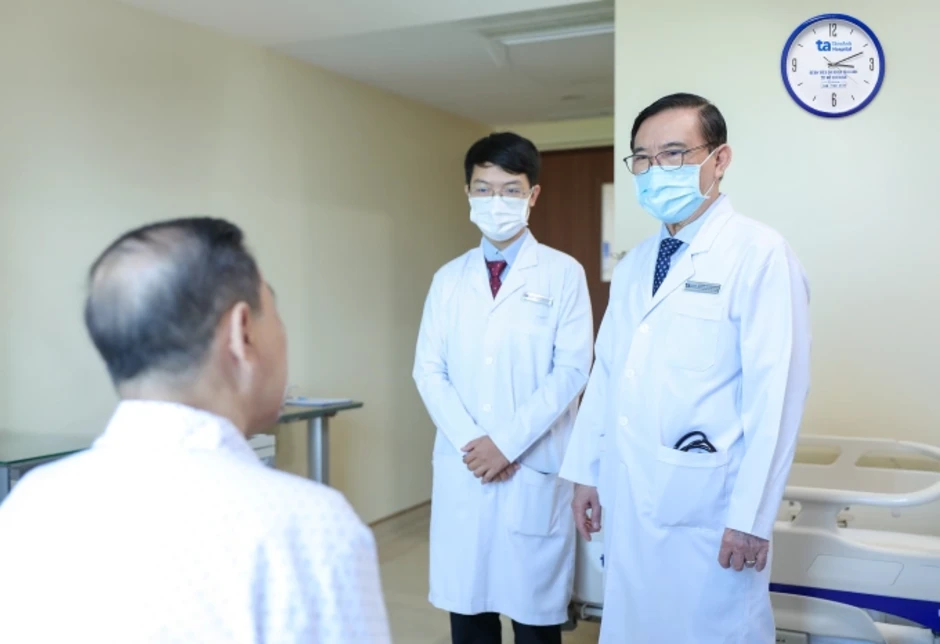 Tái thông ba nhánh mạch vành bằng stent thế hệ mới - Báo TinVina Tái thông ba nhánh mạch vành bằng stent thế hệ mới - Báo TinVina