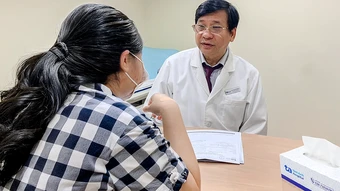 Tăng cân nhanh do rối loạn ăn uống - Báo TinVina