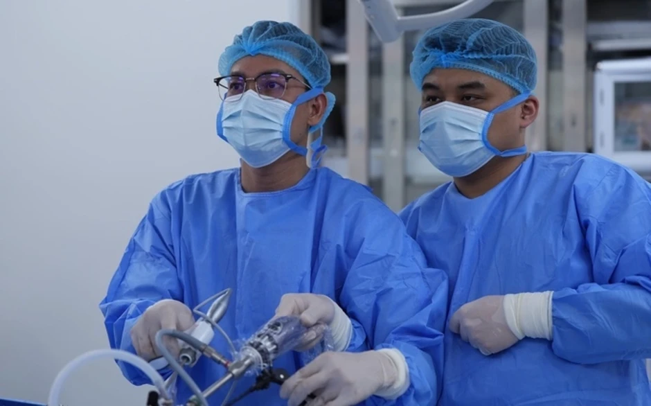 Tăng canxi máu kéo dài do u tuyến cận giáp - Báo TinVina Tăng canxi máu kéo dài do u tuyến cận giáp - Báo TinVina