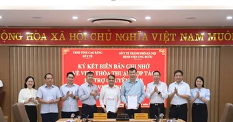 Tăng cường hợp tác nâng cao chất lượng điều trị ung thư cho người dân Cao Bằng