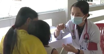 Tăng gấp 5 lần ca mắc tay chân miệng, Bộ Y tế ra chỉ đạo khẩn