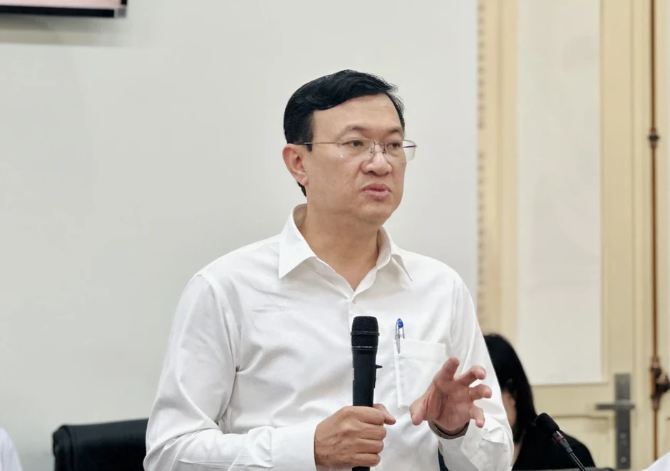 Tay chân miệng diễn biến phức tạp, Thứ trưởng Bộ Y tế vào TP.HCM chỉ đạo phòng chống