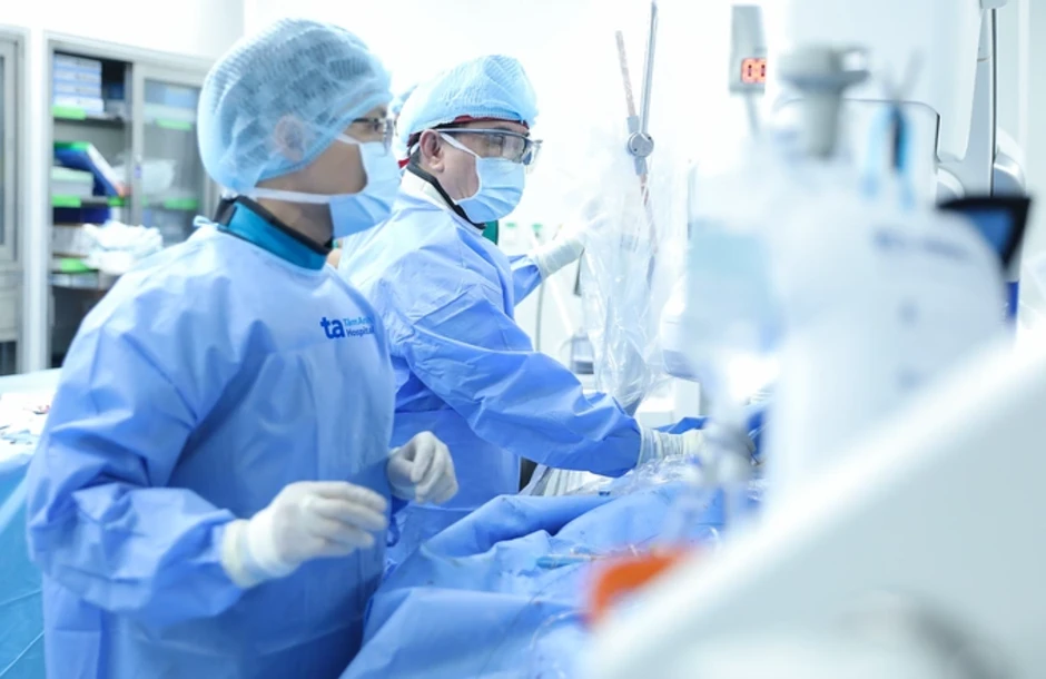 Thay van tim cho cụ ông suy thận - Báo TinVina Thay van tim cho cụ ông suy thận - Báo TinVina