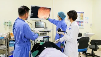 Thêm hệ thống nội soi phóng đại hình ảnh 150 lần phục vụ chẩn đoán, điều trị ung thư