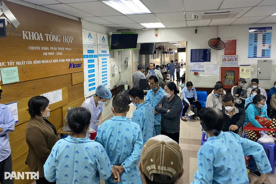 Thêm một bệnh viện tuyến cuối ở TPHCM sắp thoát cảnh "quá tải nghiêm trọng" Thêm một bệnh viện tuyến cuối ở TPHCM sắp thoát cảnh "quá tải nghiêm trọng"