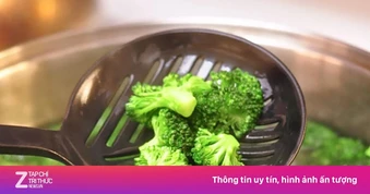 Thêm thứ này khi luộc, rau sẽ xanh mướt và giòn sần sật