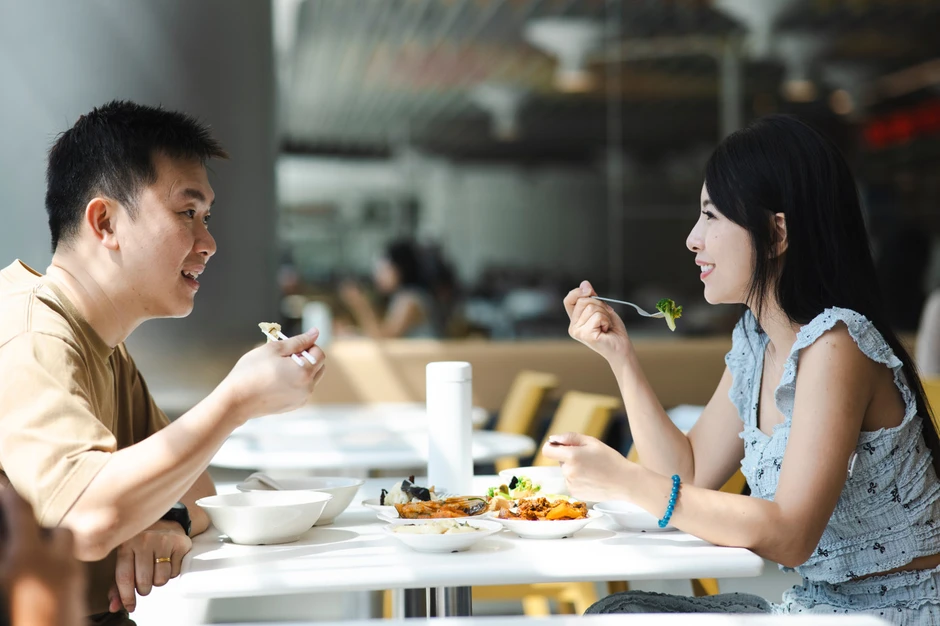 Theo dõi đường huyết chủ động hơn với công nghệ chuẩn iCGM từ Abbott