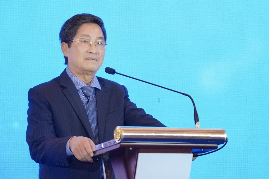 Thói quen tai hại của người Việt: Cứ cảm, ho là phải uống kháng sinh Thói quen tai hại của người Việt: Cứ cảm, ho là phải uống kháng sinh