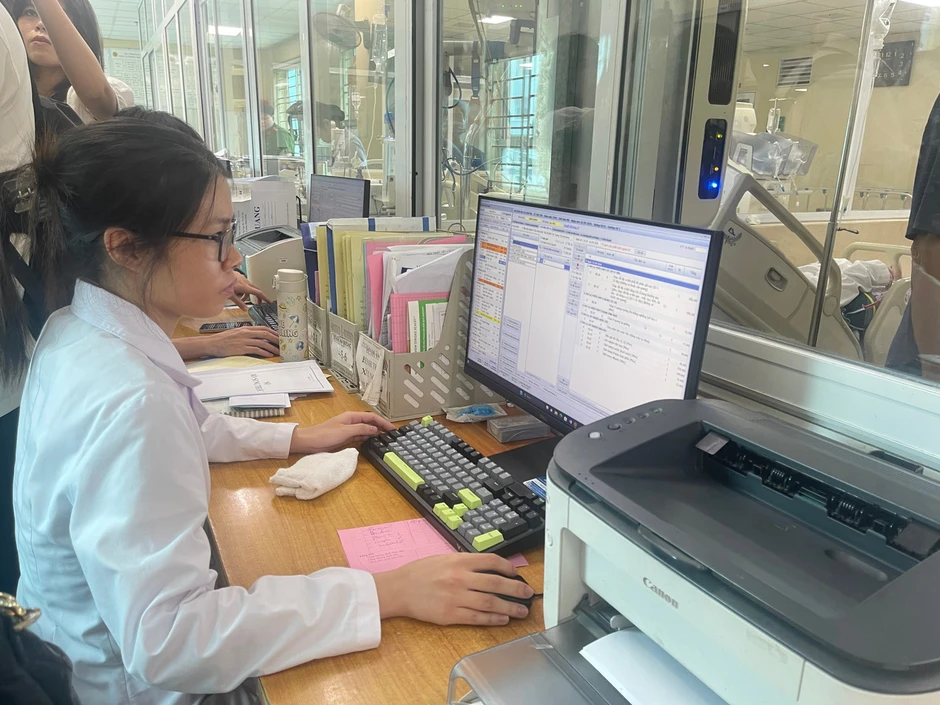 Thông tin mới nhất về sức khoẻ các nạn nhân vụ cháy khiến 5 người tử vong tại Hà Nội Thông tin mới nhất về sức khoẻ các nạn nhân vụ cháy khiến 5 người tử vong tại Hà Nội