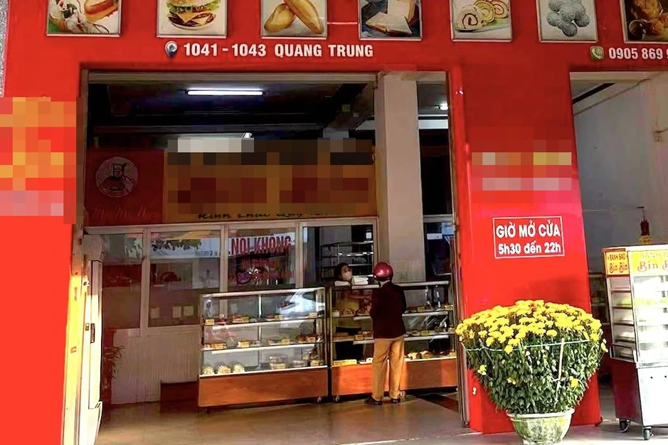 Thông tin mới vụ hơn 250 người ngộ độc do ăn bánh mì Thông tin mới vụ hơn 250 người ngộ độc do ăn bánh mì