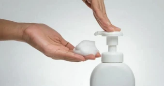 Thu hồi 2 lô dung dịch vệ sinh phụ nữ