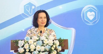 Thứ trưởng Bộ Y tế nghẹn ngào nói về sự hy sinh thầm lặng của y tế dự phòng
