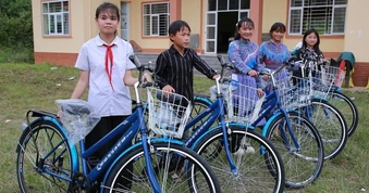 Thứ trưởng Nguyễn Tri Thức: Chăm lo trẻ em là vun đắp tương lai đất nước