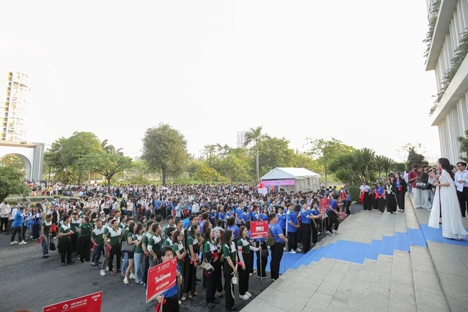 Thứ trưởng Nguyễn Tri Thức: Không có máu, bác sĩ giỏi đến đâu cũng khó cứu người Thứ trưởng Nguyễn Tri Thức: Không có máu, bác sĩ giỏi đến đâu cũng khó cứu người