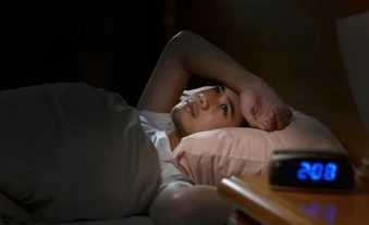 Thức đêm, gắng sức: Nguy cơ 'kích hoạt' biến cố tim mạch ở người trẻ