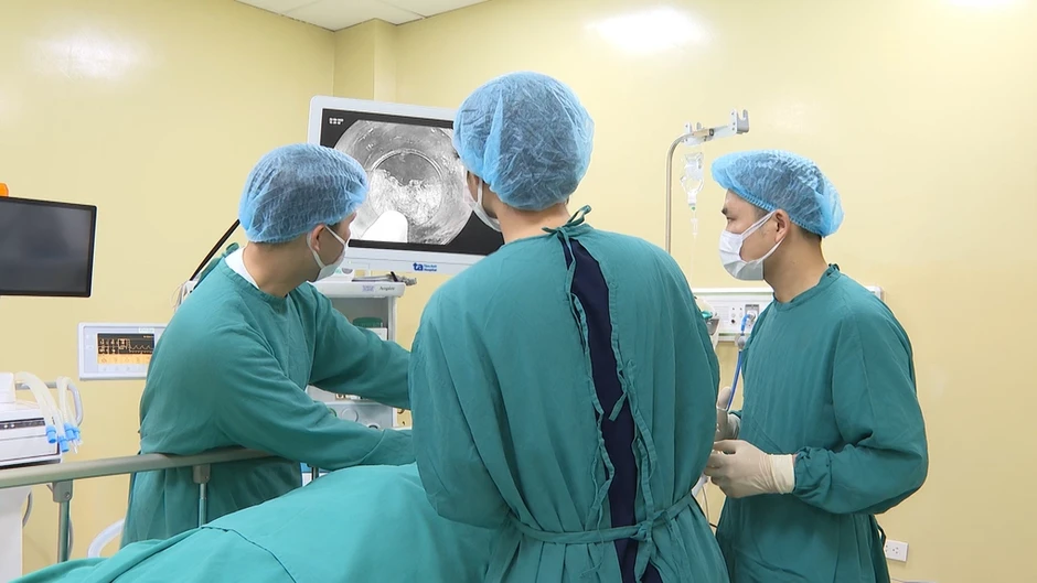 Thực quản giãn gấp đôi sau 11 năm co thắt tâm vị - Báo TinVina Thực quản giãn gấp đôi sau 11 năm co thắt tâm vị - Báo TinVina