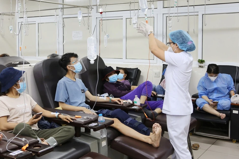 Thực trạng ung thư trẻ em ở Việt Nam: Mỗi năm 3.000 ca mới, dễ bị bỏ quên