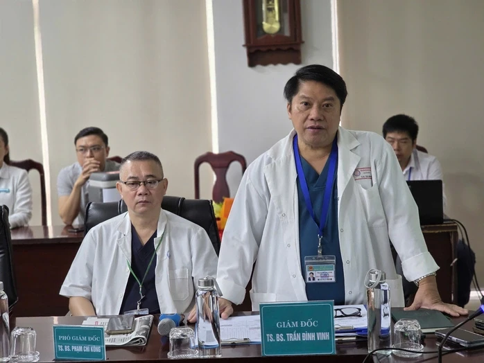 Thuốc giải độc 8.000 USD/lọ WHO hỗ trợ kịp thời, bác sĩ và người nhà ở Đà Nẵng cùng xúc động Thuốc giải độc 8.000 USD/lọ WHO hỗ trợ kịp thời, bác sĩ và người nhà ở Đà Nẵng cùng xúc động