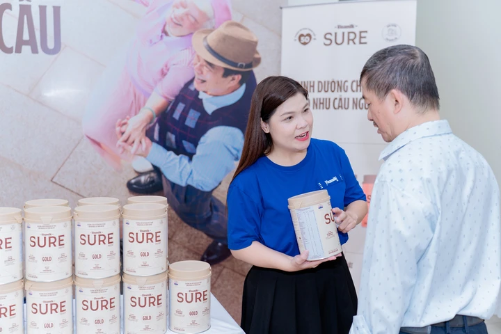 Tìm giải pháp khoa học chăm sóc sức khỏe và dinh dưỡng 'lứa tuổi vàng' Tìm giải pháp khoa học chăm sóc sức khỏe và dinh dưỡng 'lứa tuổi vàng'