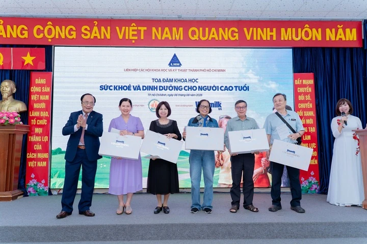 Tìm giải pháp khoa học chăm sóc sức khỏe và dinh dưỡng 'lứa tuổi vàng' Tìm giải pháp khoa học chăm sóc sức khỏe và dinh dưỡng 'lứa tuổi vàng'