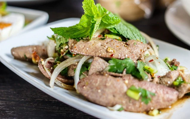 Tin rằng "ăn gì bổ nấy", người đàn ông ăn gan lợn mỗi ngày, nửa năm sau giật mình nhận kết quả khám bệnh Tin rằng "ăn gì bổ nấy", người đàn ông ăn gan lợn mỗi ngày, nửa năm sau giật mình nhận kết quả khám bệnh