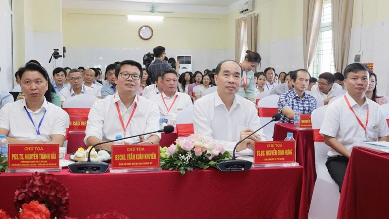 Tối ưu hóa sử dụng thuốc và nâng cao an toàn cho người bệnh Tối ưu hóa sử dụng thuốc và nâng cao an toàn cho người bệnh