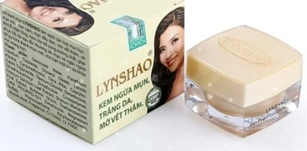 TP HCM thu hồi 107 lô kem trị mụn, trắng da chứa chất cấm