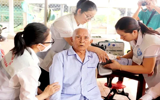 TP Hồ Chí Minh: Chấp thuận chủ trương thí điểm khám bệnh, chữa bệnh BHYT tại nhà TP Hồ Chí Minh: Chấp thuận chủ trương thí điểm khám bệnh, chữa bệnh BHYT tại nhà