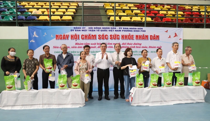 TP Hồ Chí Minh đồng loạt khám sức khỏe, tầm soát bệnh miễn phí cho người dân