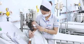 TPHCM ghi nhận hơn 9.100 ca mắc tay chân miệng, 6 người nhiễm não mô cầu
