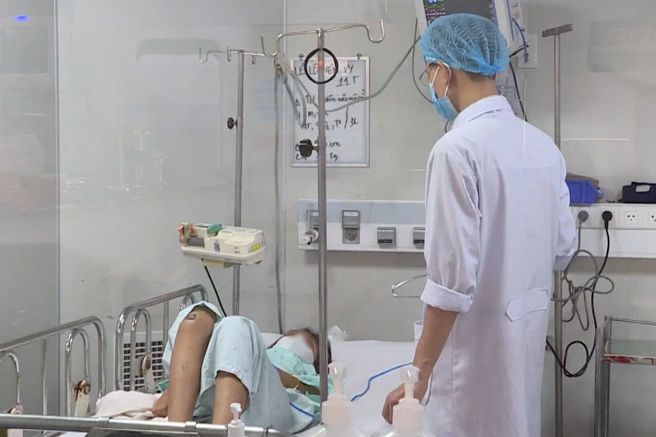 TPHCM ghi nhận hơn 9.100 ca mắc tay chân miệng, 6 người nhiễm não mô cầu TPHCM ghi nhận hơn 9.100 ca mắc tay chân miệng, 6 người nhiễm não mô cầu