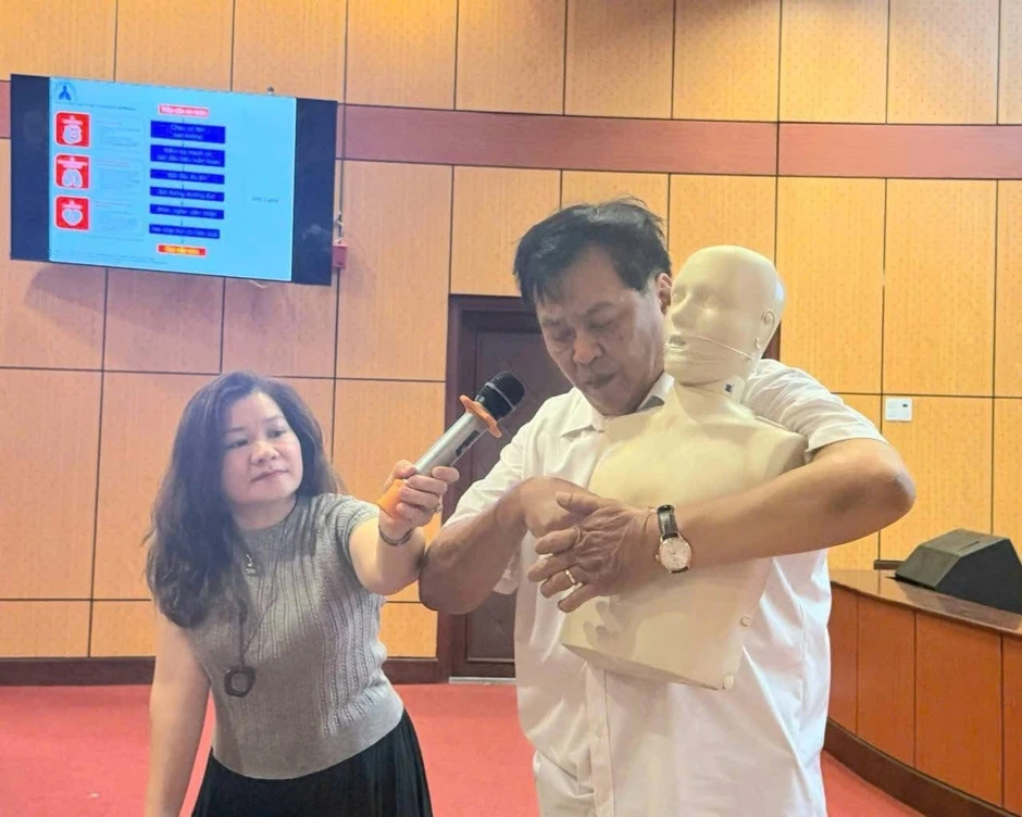 TPHCM hỗ trợ chuyên môn toàn diện cho Bệnh viện Đa khoa Bà Rịa TPHCM hỗ trợ chuyên môn toàn diện cho Bệnh viện Đa khoa Bà Rịa