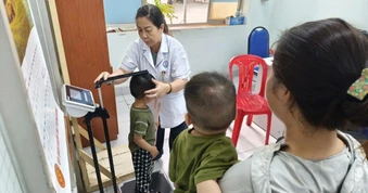 TPHCM khám sức khỏe miễn phí toàn dân: Các bệnh viện, trạm y tế vào cuộc