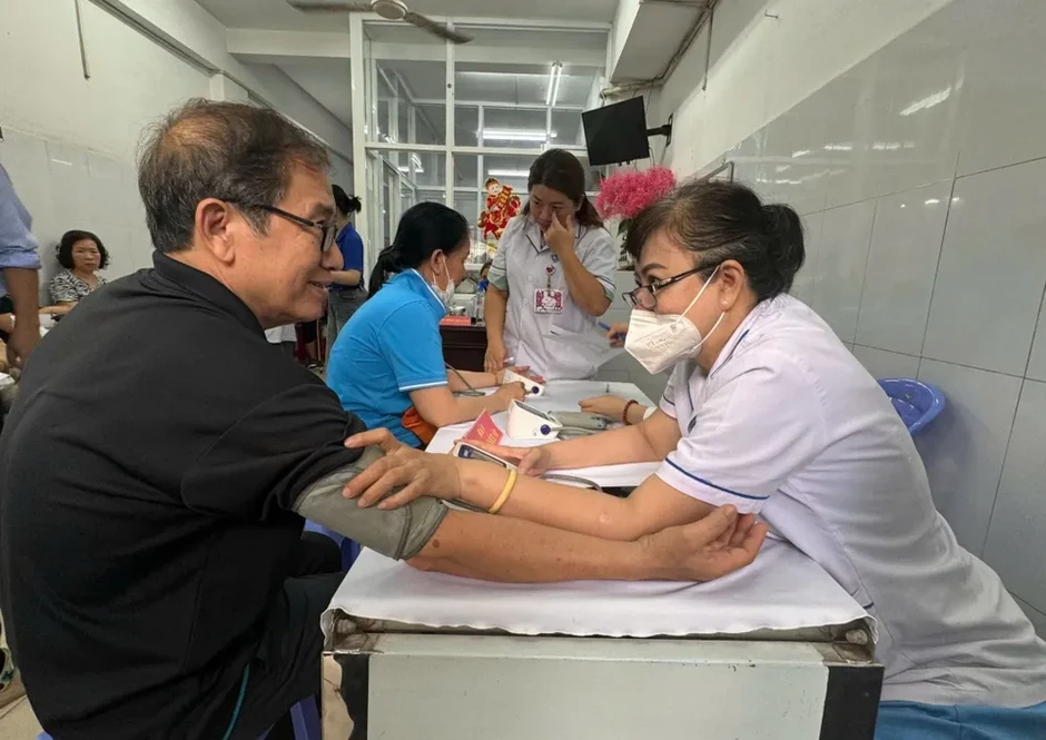 TPHCM: Khởi động chương trình khám sức khỏe, tầm soát bệnh miễn phí TPHCM: Khởi động chương trình khám sức khỏe, tầm soát bệnh miễn phí