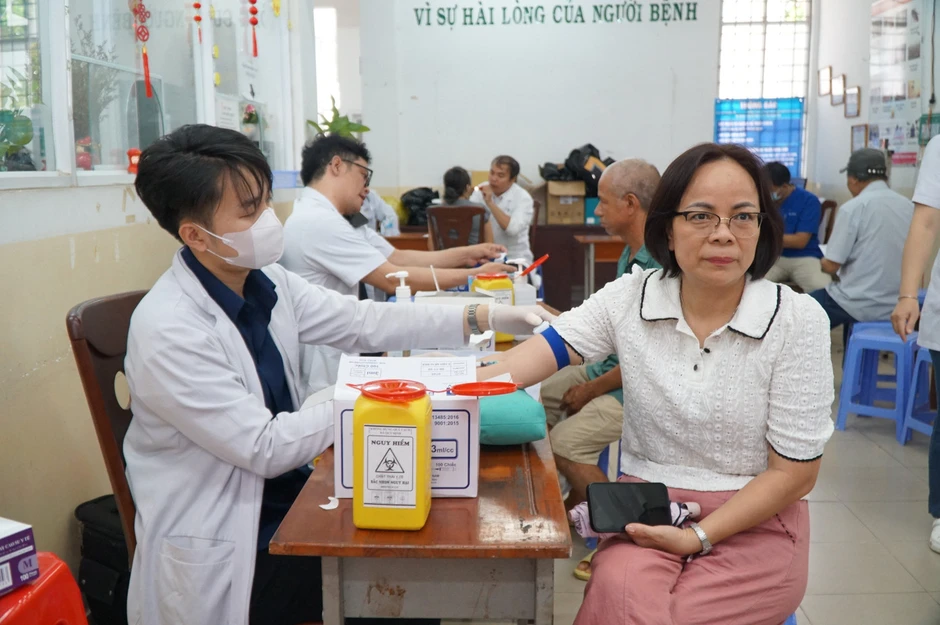 TPHCM muốn biệt phái bác sĩ bệnh viện về làm giám đốc trạm y tế phường xã TPHCM muốn biệt phái bác sĩ bệnh viện về làm giám đốc trạm y tế phường xã