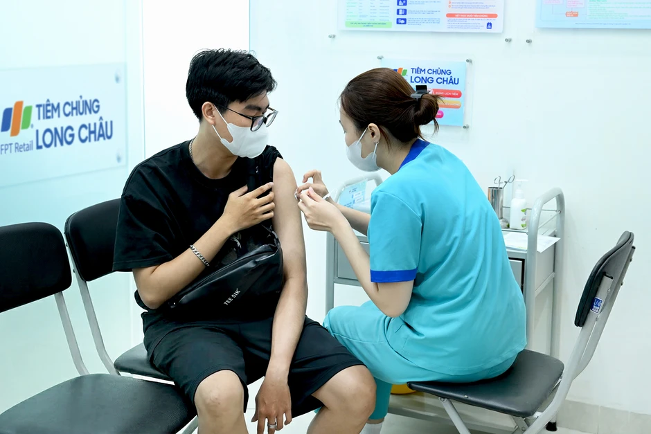 TP.HCM: Số ca mắc sốt xuất huyết tăng gần 65%, nguy cơ bùng phát diện rộng TP.HCM: Số ca mắc sốt xuất huyết tăng gần 65%, nguy cơ bùng phát diện rộng