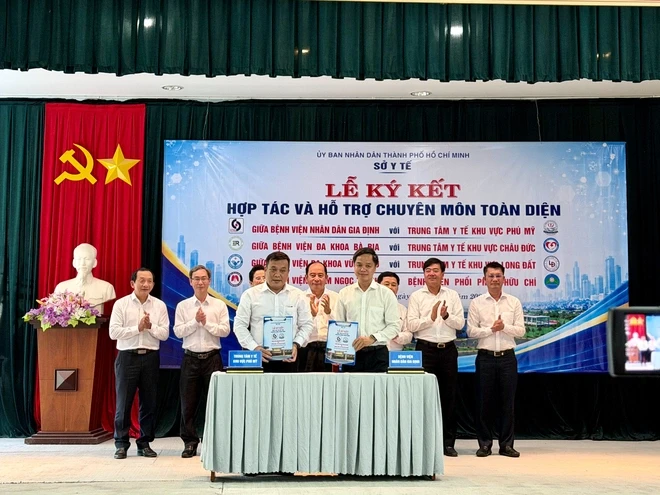TPHCM triển khai 3 mô hình hỗ trợ y tế ở khu vực Bà Rịa - Vũng Tàu TPHCM triển khai 3 mô hình hỗ trợ y tế ở khu vực Bà Rịa - Vũng Tàu