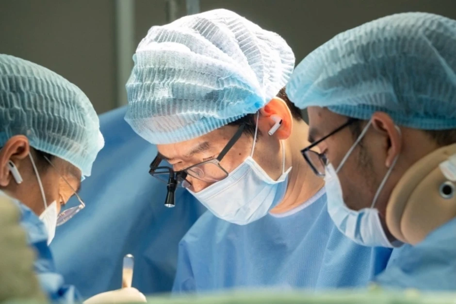 Trào ngược, rượu bia, thuốc lá dễ gây ung thư thực quản Trào ngược, rượu bia, thuốc lá dễ gây ung thư thực quản