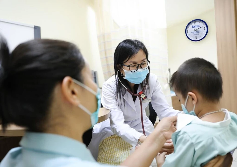 Trẻ ăn dặm thế nào phòng rối loạn tiêu hóa? - Báo TinVina Trẻ ăn dặm thế nào phòng rối loạn tiêu hóa? - Báo TinVina