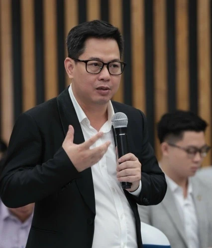 Trẻ đối mặt nhiều nguy cơ khi tiếp xúc với mạng xã hội