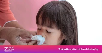 Trẻ hay chảy máu cam: Ăn gì để cải thiện nhanh và an toàn?