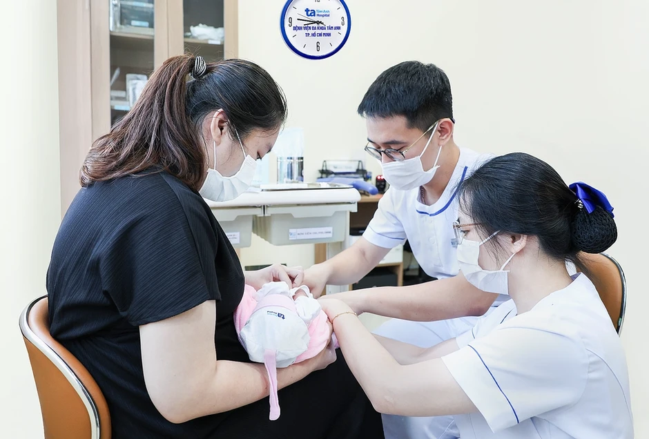 Trẻ sinh non có nên tiêm kháng thể đơn dòng phòng ngừa RSV? - Báo TinVina Trẻ sinh non có nên tiêm kháng thể đơn dòng phòng ngừa RSV? - Báo TinVina