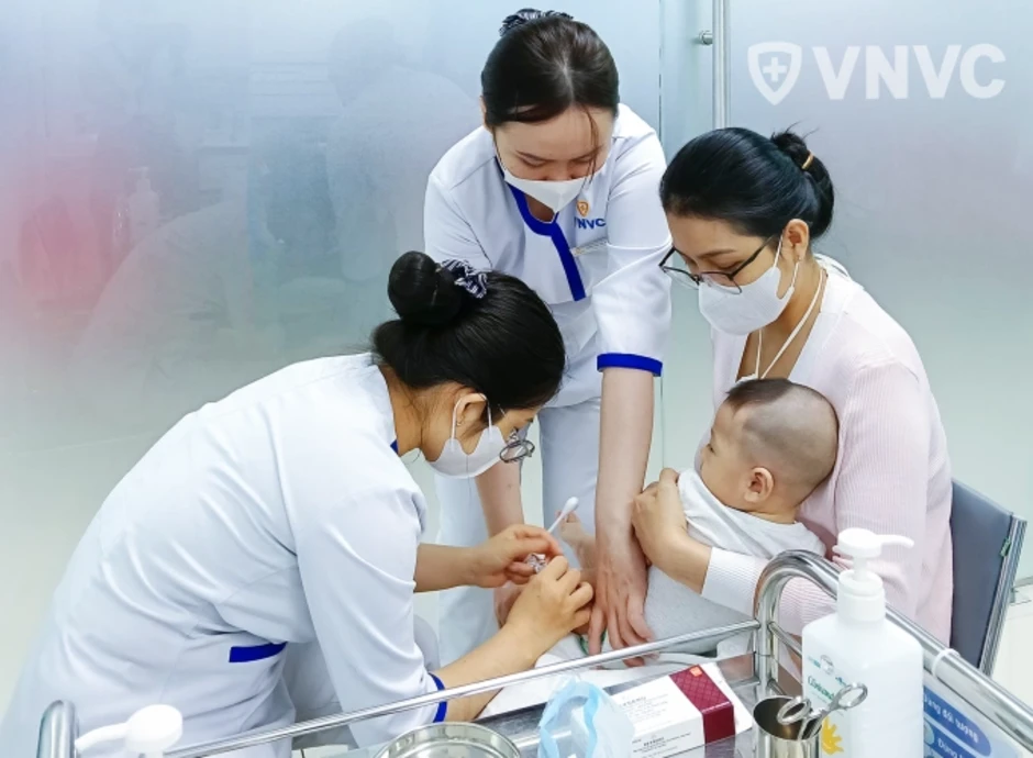 Triệu chứng não mô cầu dễ nhầm cảm cúm - Báo TinVina Triệu chứng não mô cầu dễ nhầm cảm cúm - Báo TinVina