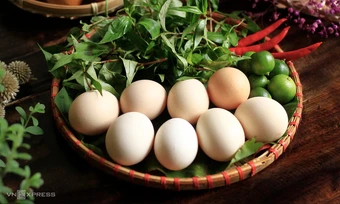 Trứng mua về có nên rửa ngay?