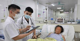 Từ năm 2027, các bác sĩ sẽ phải vượt qua 'kỳ thi' đánh giá năng lực hành nghề